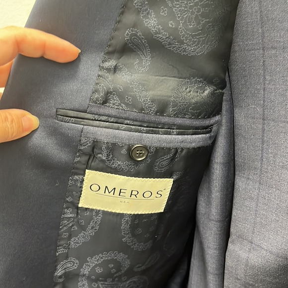 New suit but without the tags beautifully with hand made stitches - Picture 6 of 6